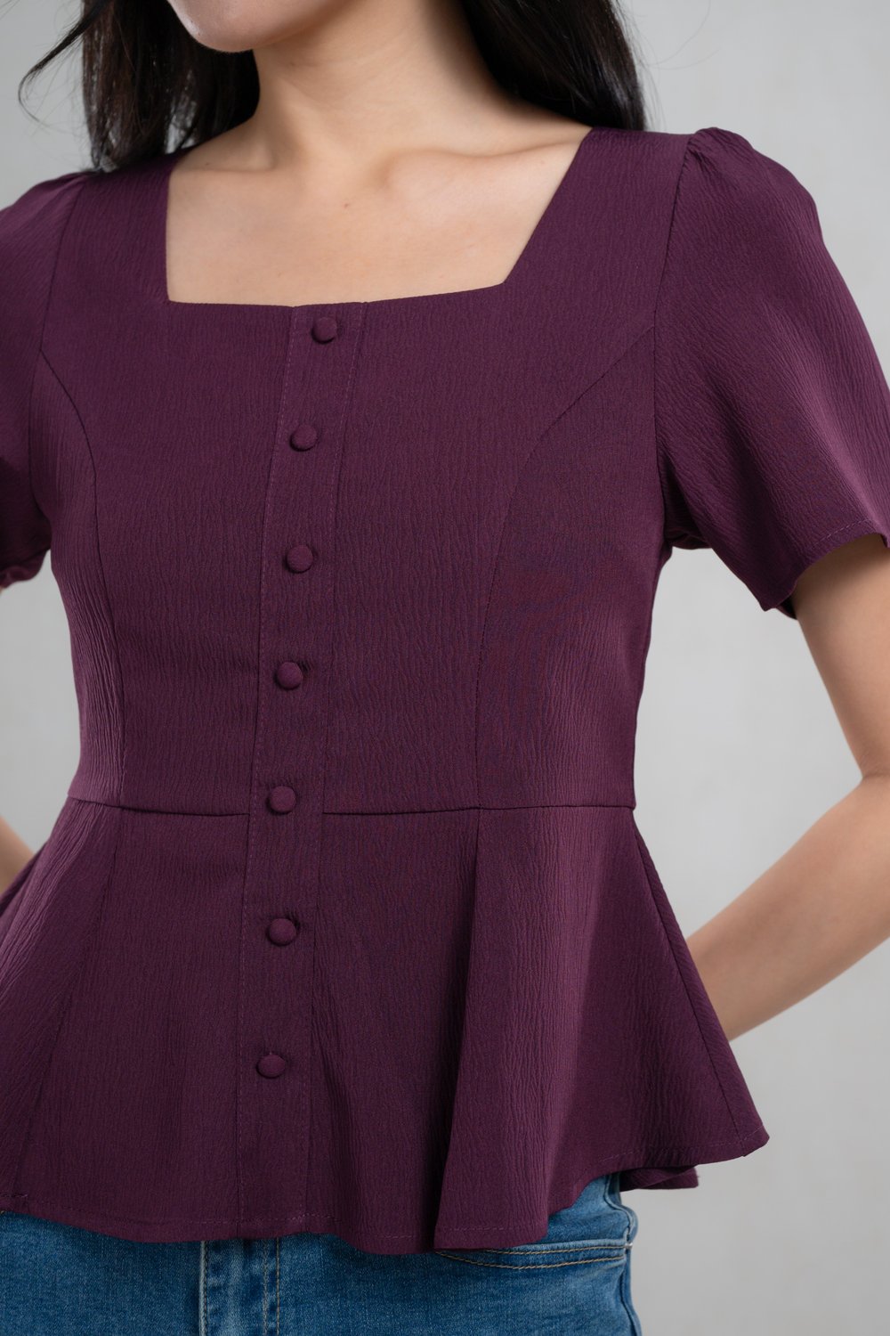POET SQUARE-NECK SLEEVED PEPLUM TOP IN PLUM