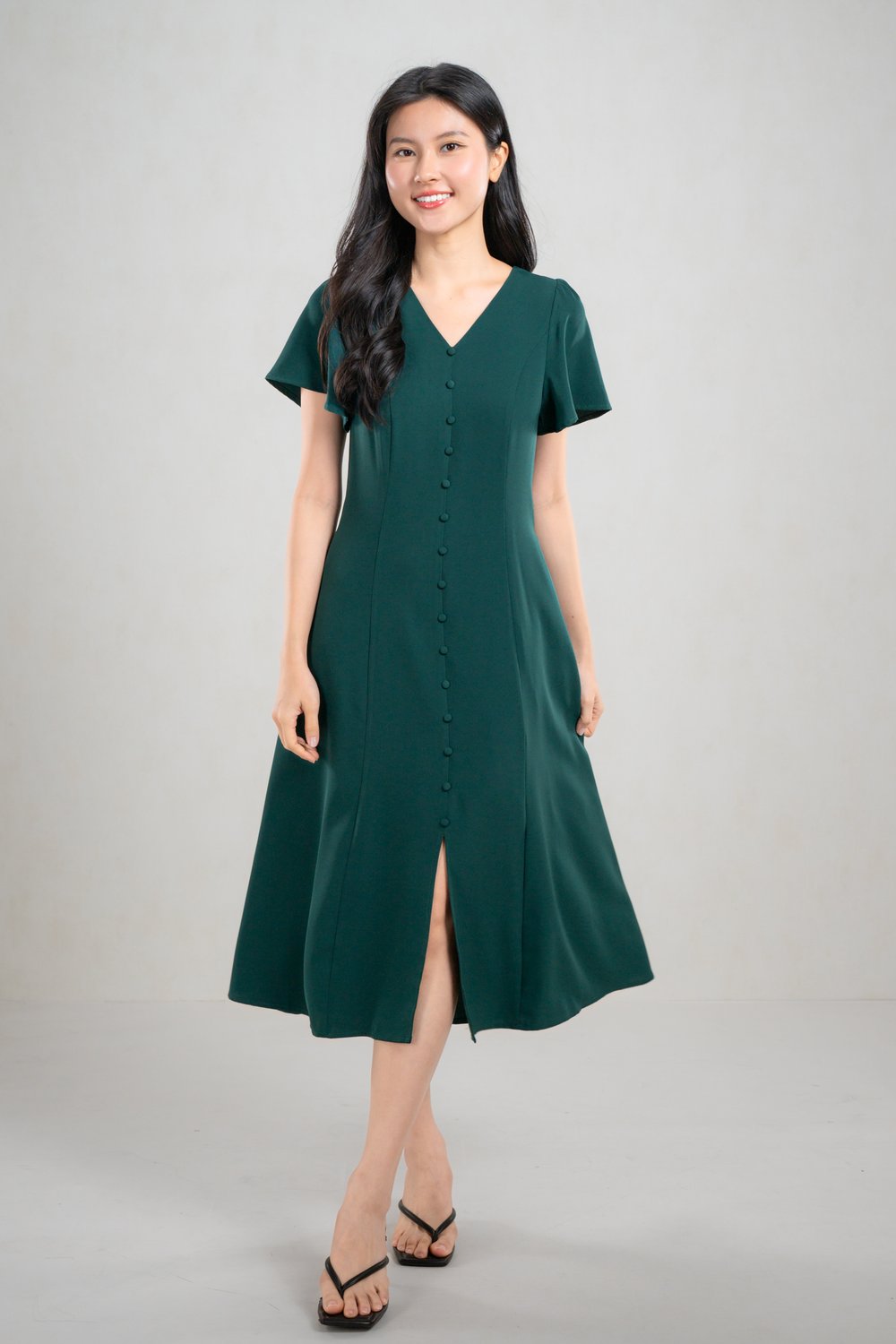 CAMRIE SLEEVED PANELLED DRESS IN FOREST
