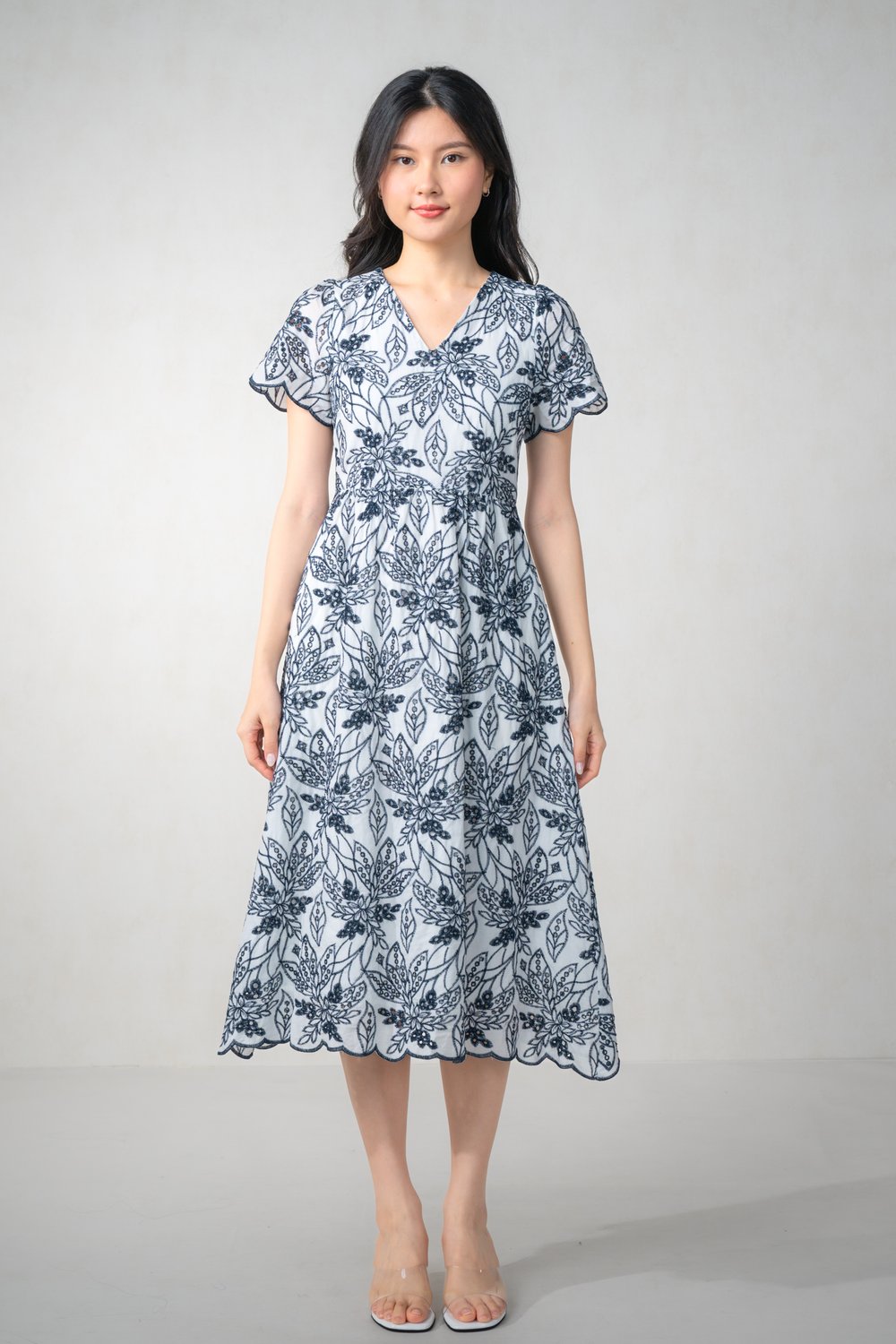 PERRIE EMB. V-NECK SLEEVED MIDI DRESS