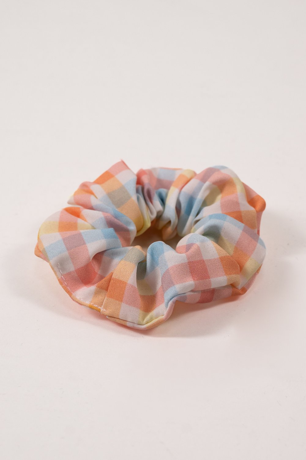 CANDY GINGHAM SCRUNCHIE