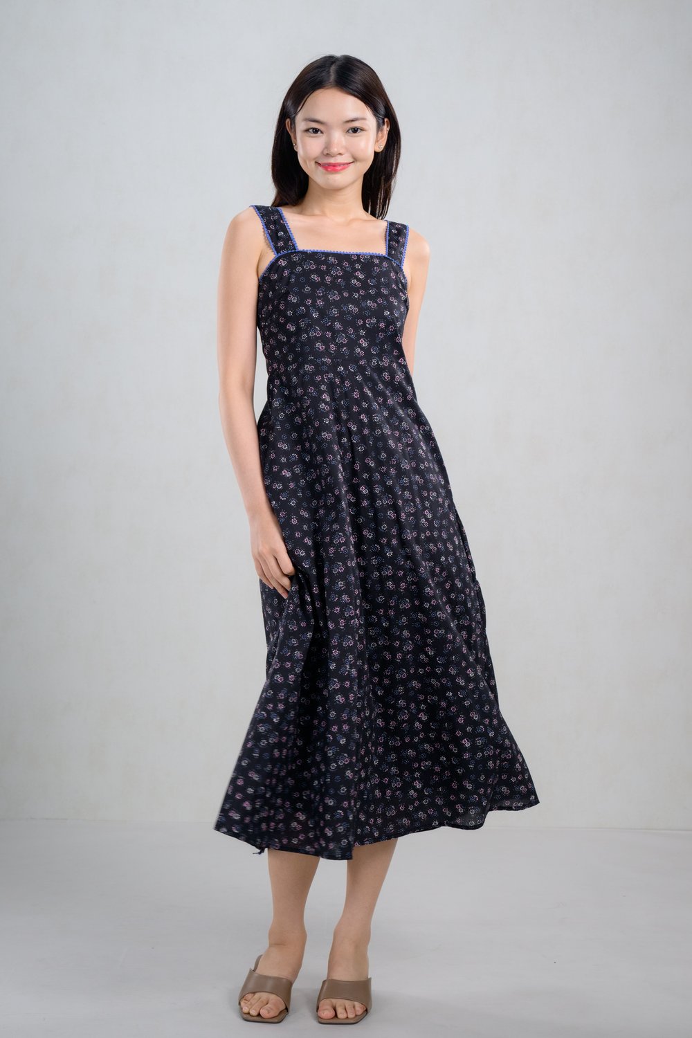 ORLENA THICK-STRAP MIDAXI DRESS IN BLACK PETALS