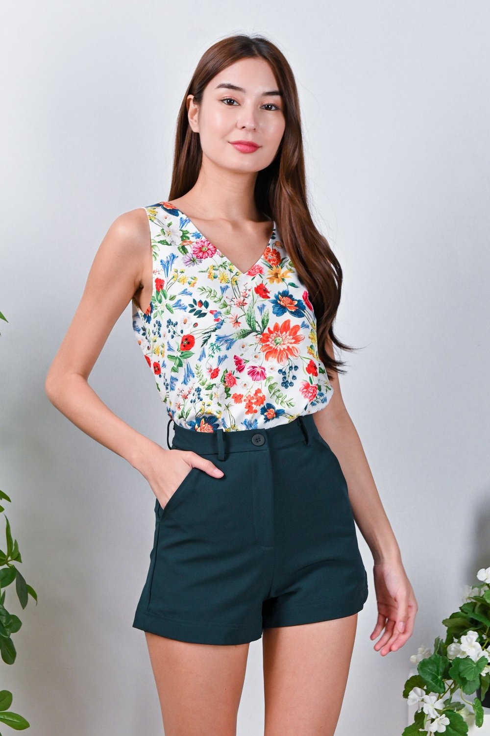 TAMMY SHORTS IN FOREST