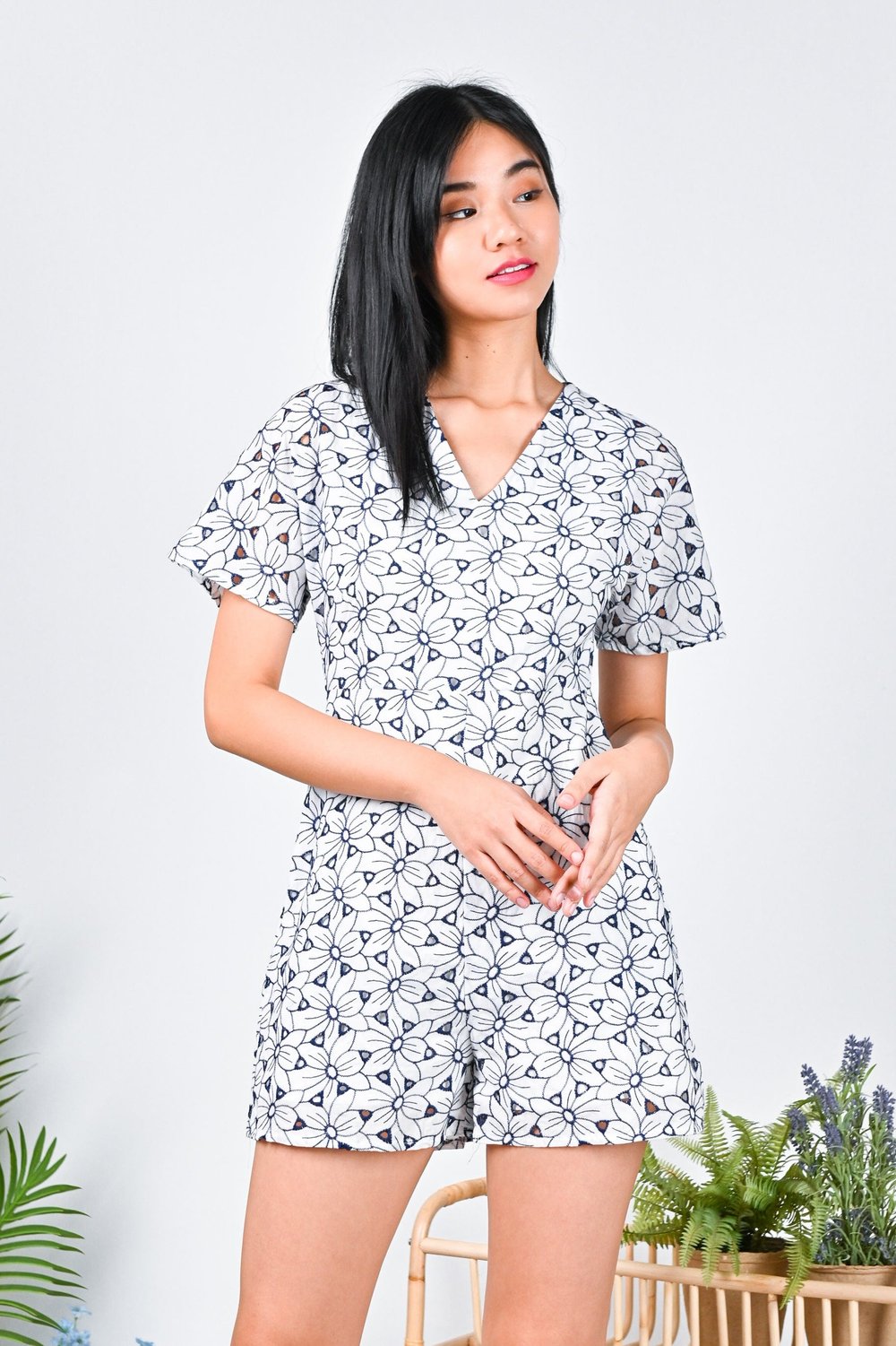 MAELLE BLOOM EYELET EMBROIDERY ROMPER