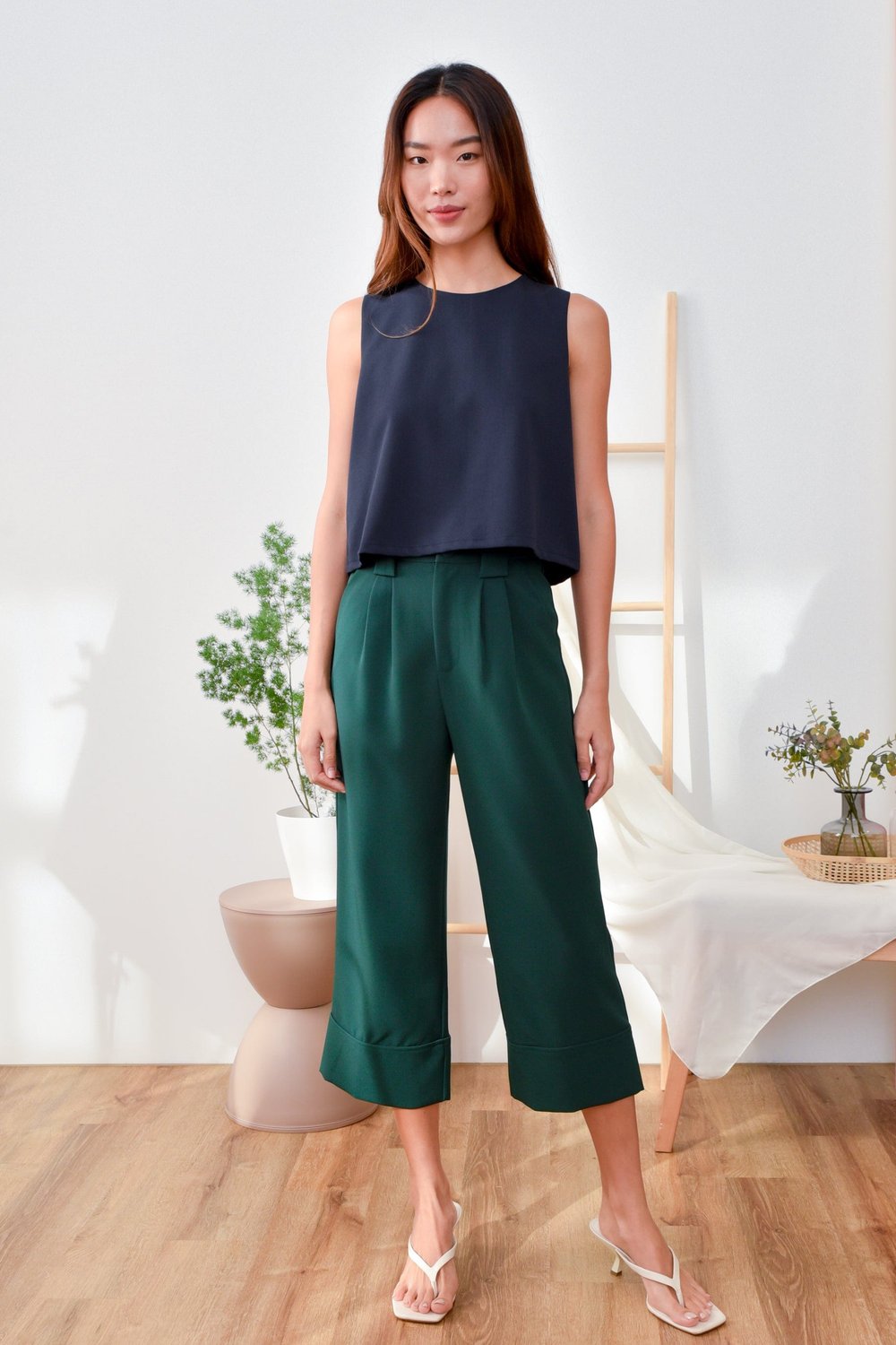 NIKKI CUFFED CULOTTES IN FOREST
