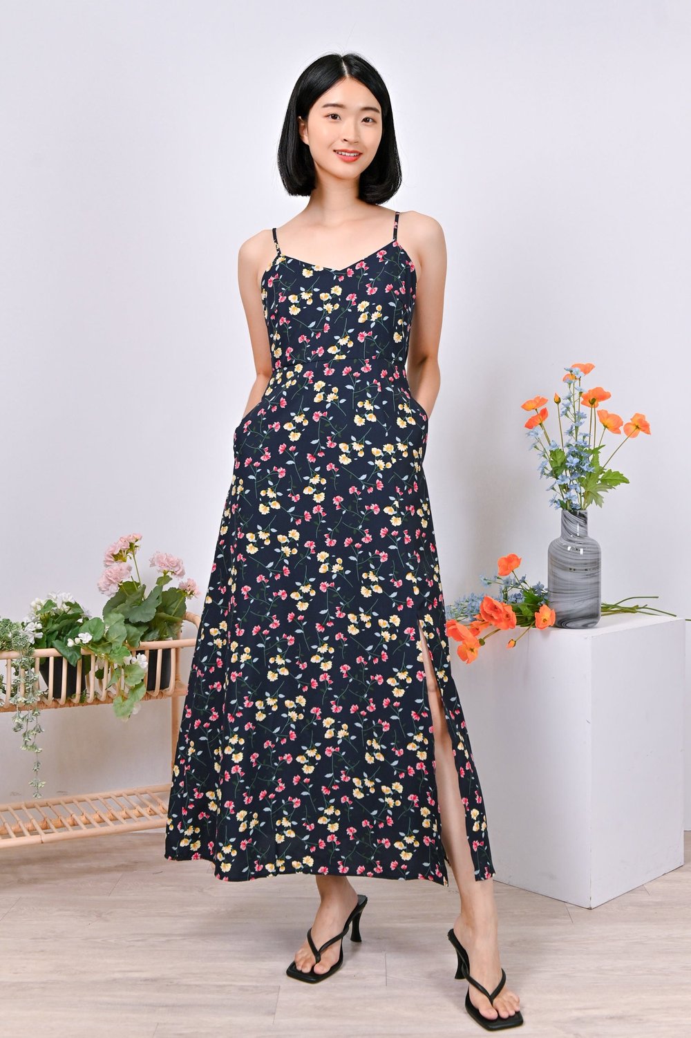 BRITT SPAG MAXI DRESS IN NAVY