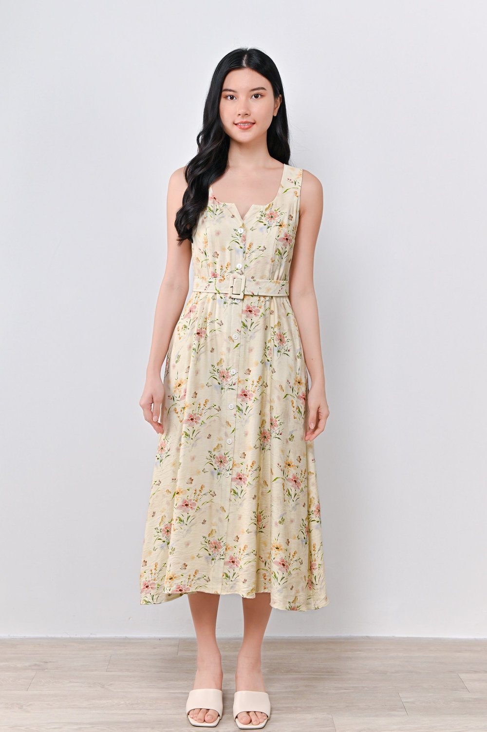 ELLA FLORAL BUTTON DRESS IN YELLOW
