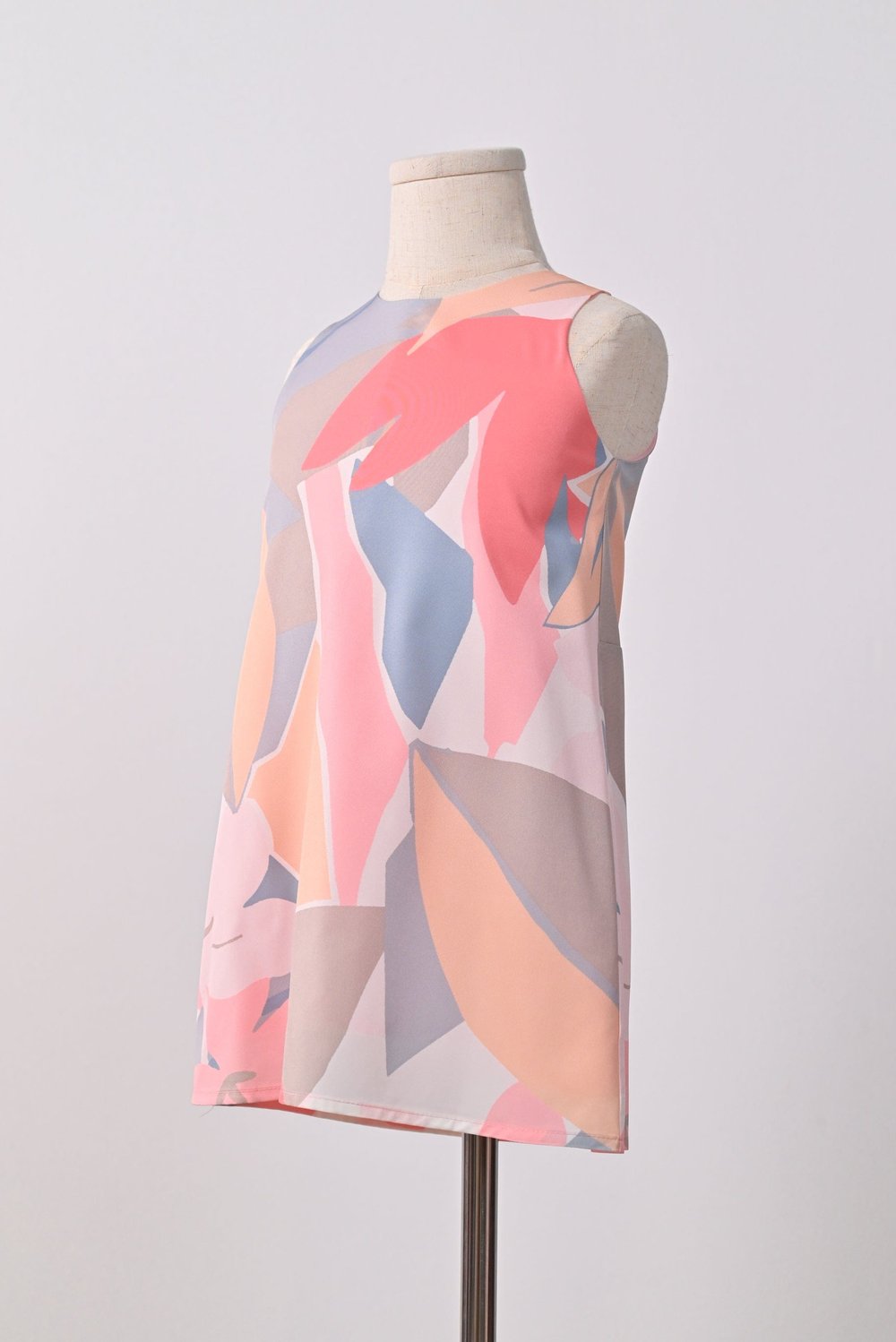 FLOURISHING FLOWERS KIDS' DRESS