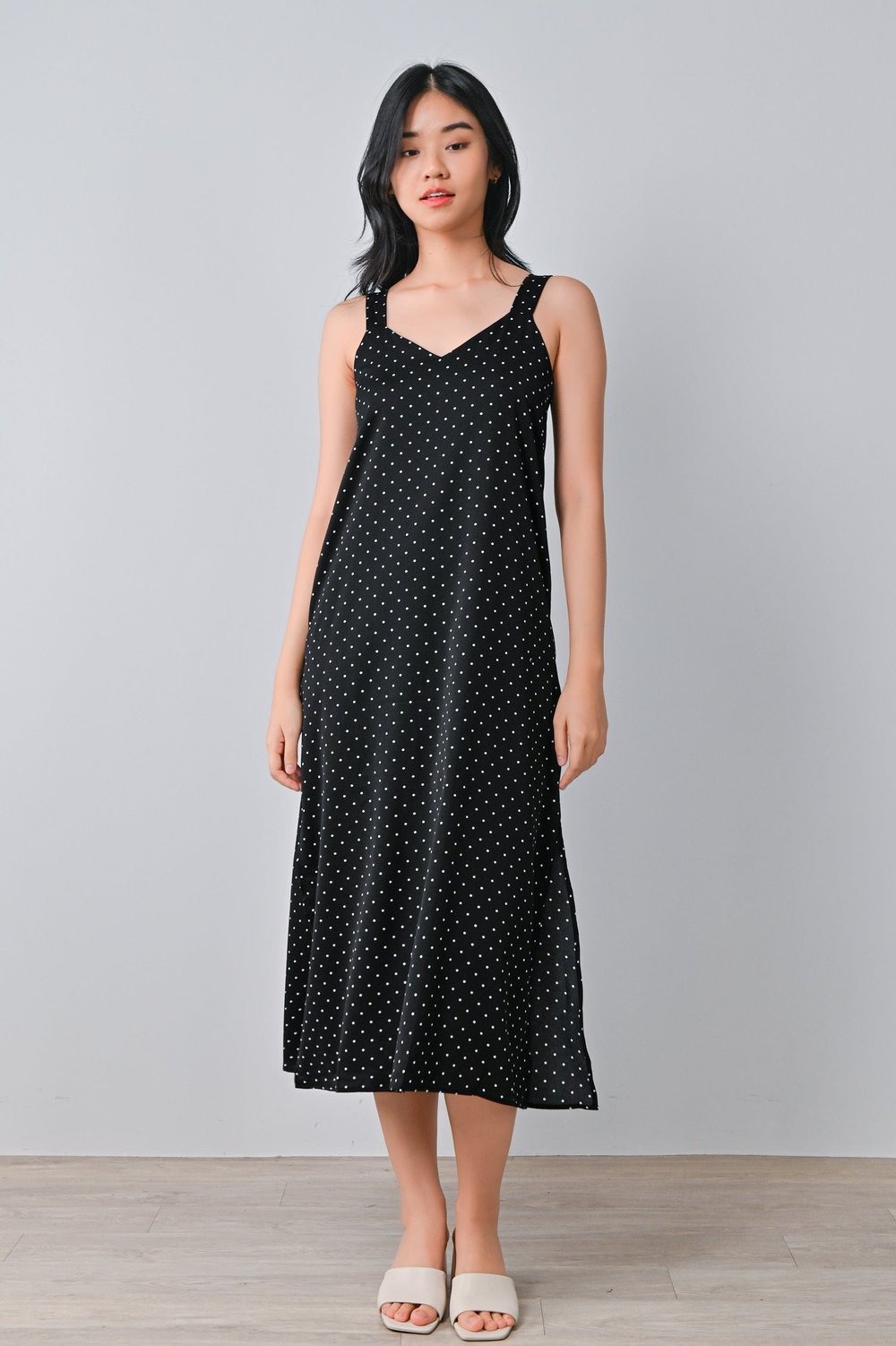 HADAE THICK-STRAP DRESS IN BLACK POLKA