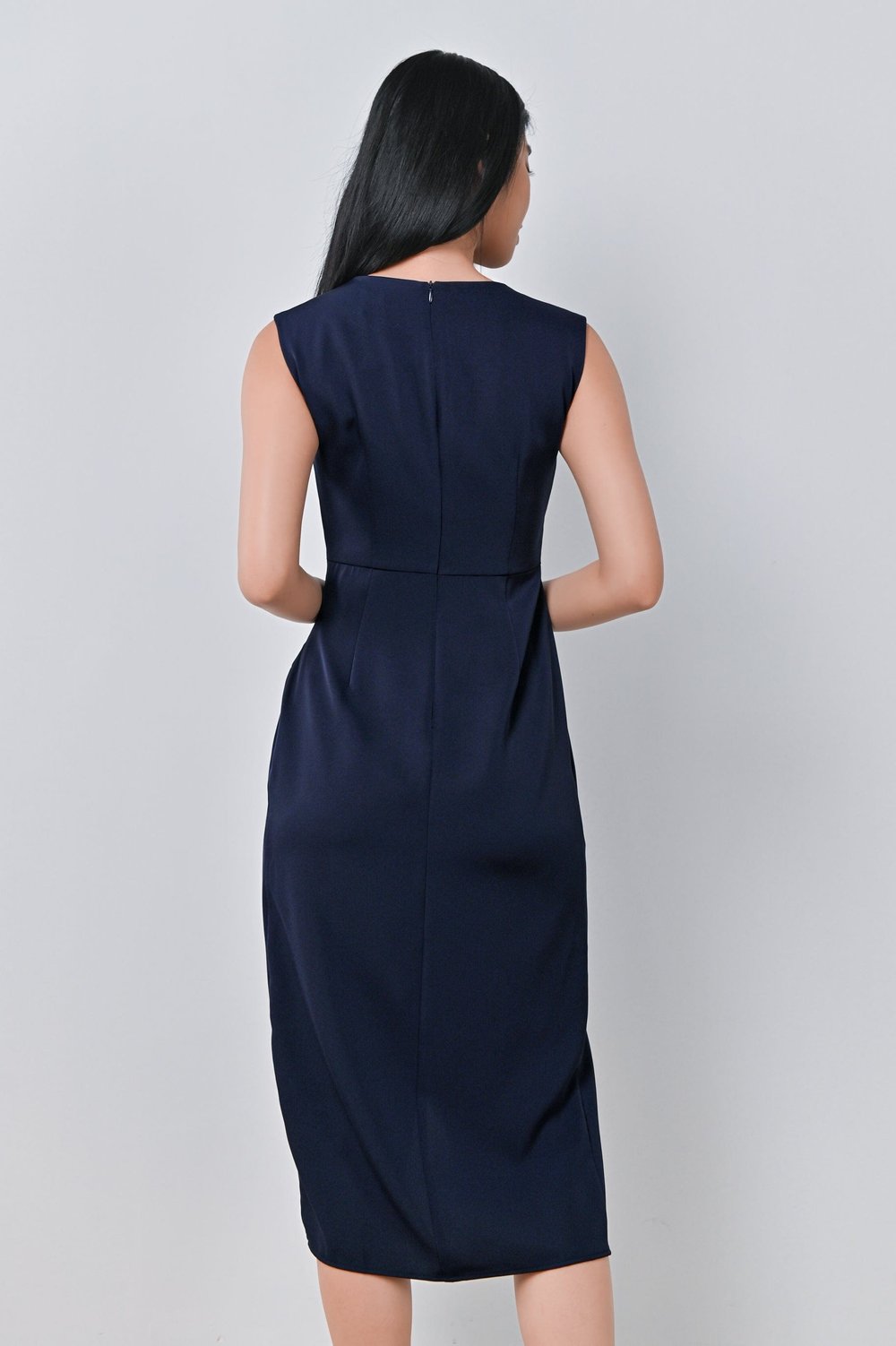 HAE-IN RUCHED OVERLAP DRESS IN NAVY