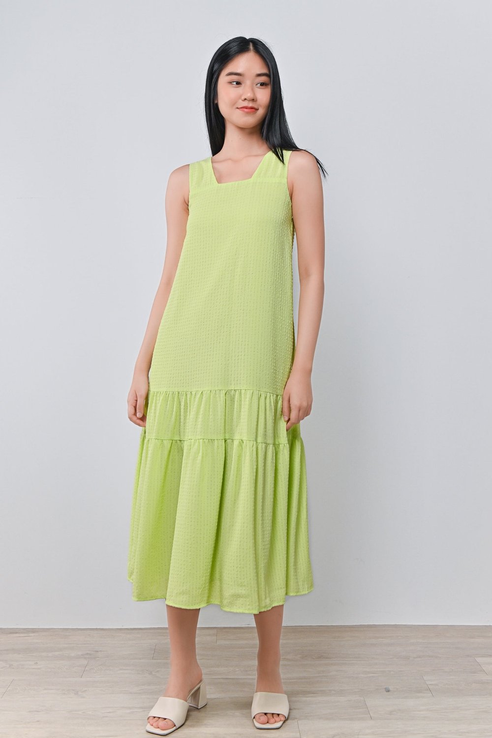 HARIN TWO-WAY TIERED DRESS IN LIME