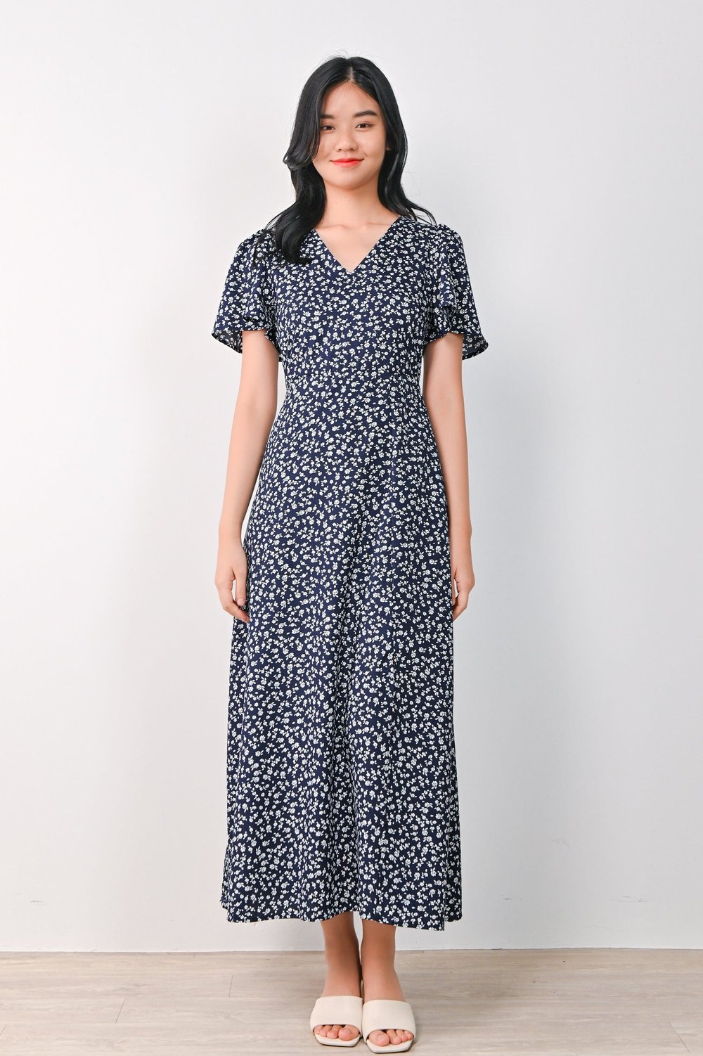 KARYON MAXI DRESS IN NAVY FLORAL