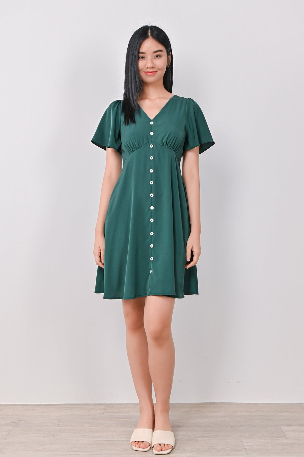 LUZIA BUTTON DRESS IN FOREST