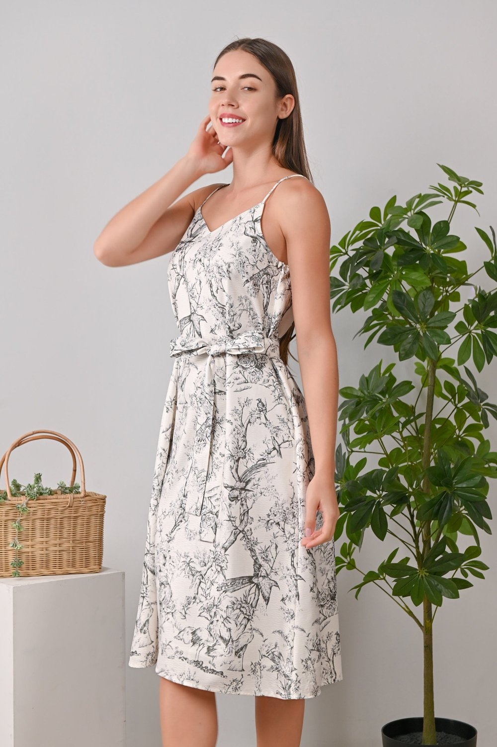 LYNDSAY SPAG DRESS IN GREEN