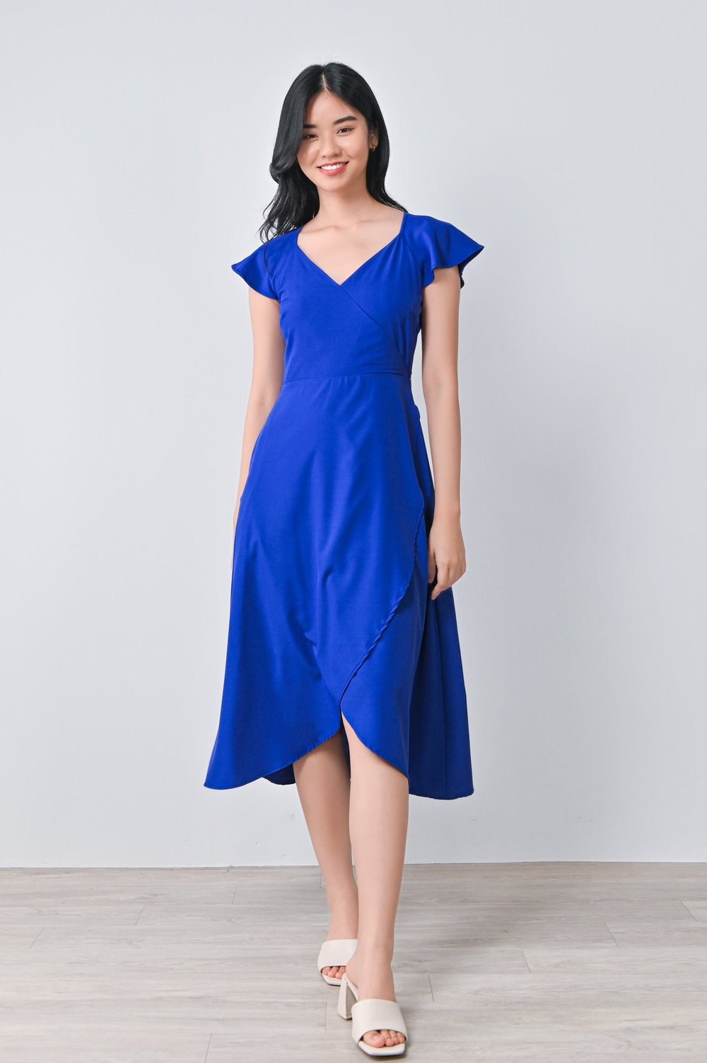 NOLA V-NECK DRESS IN COBALT BLUE