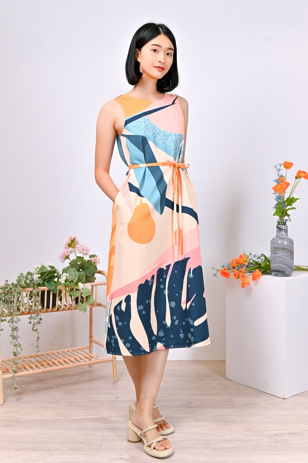 PEARADISE TWO-WAY DRESS IN YELLOW