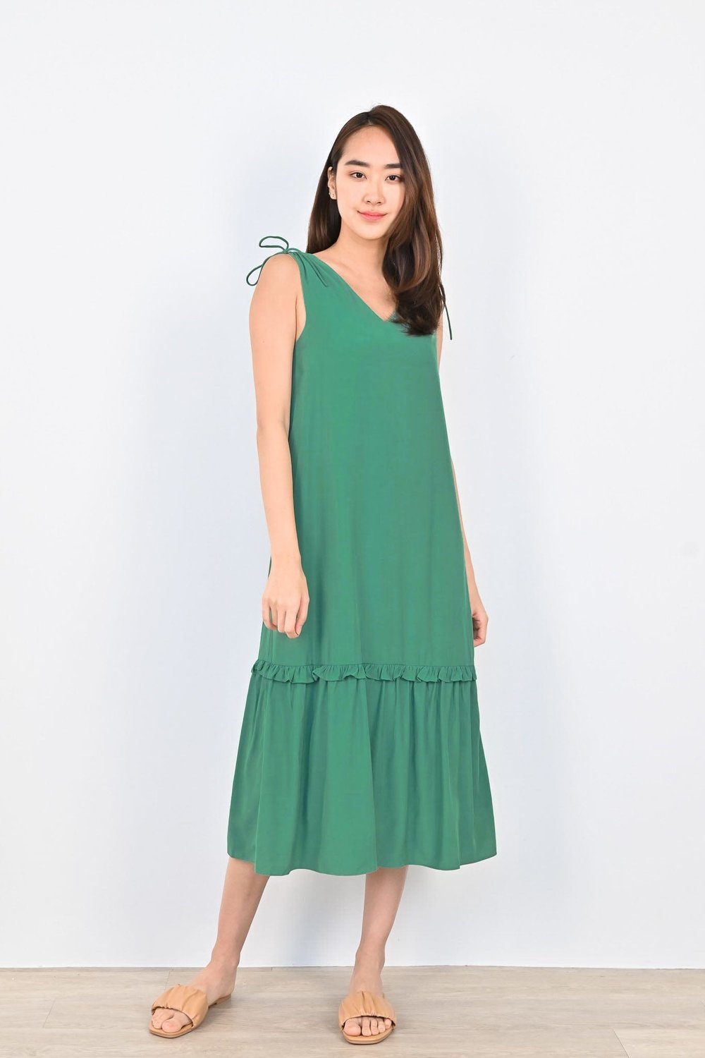 PENNY MIDI DRESS IN GREEN