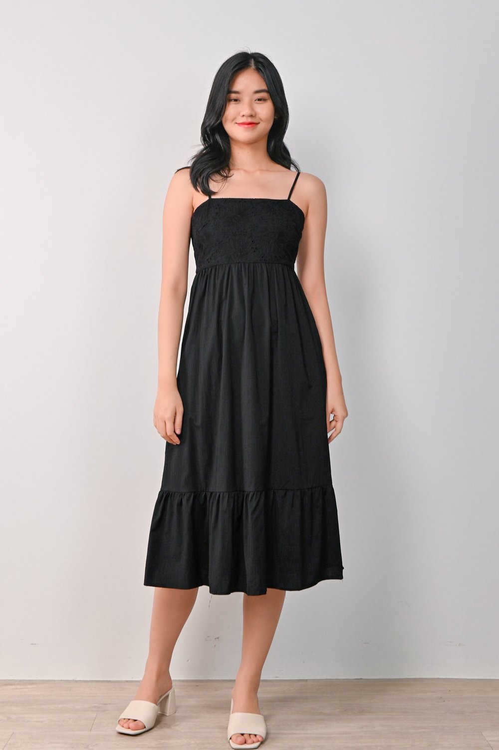 SAANVI EYELET SPAG DRESS IN BLACK