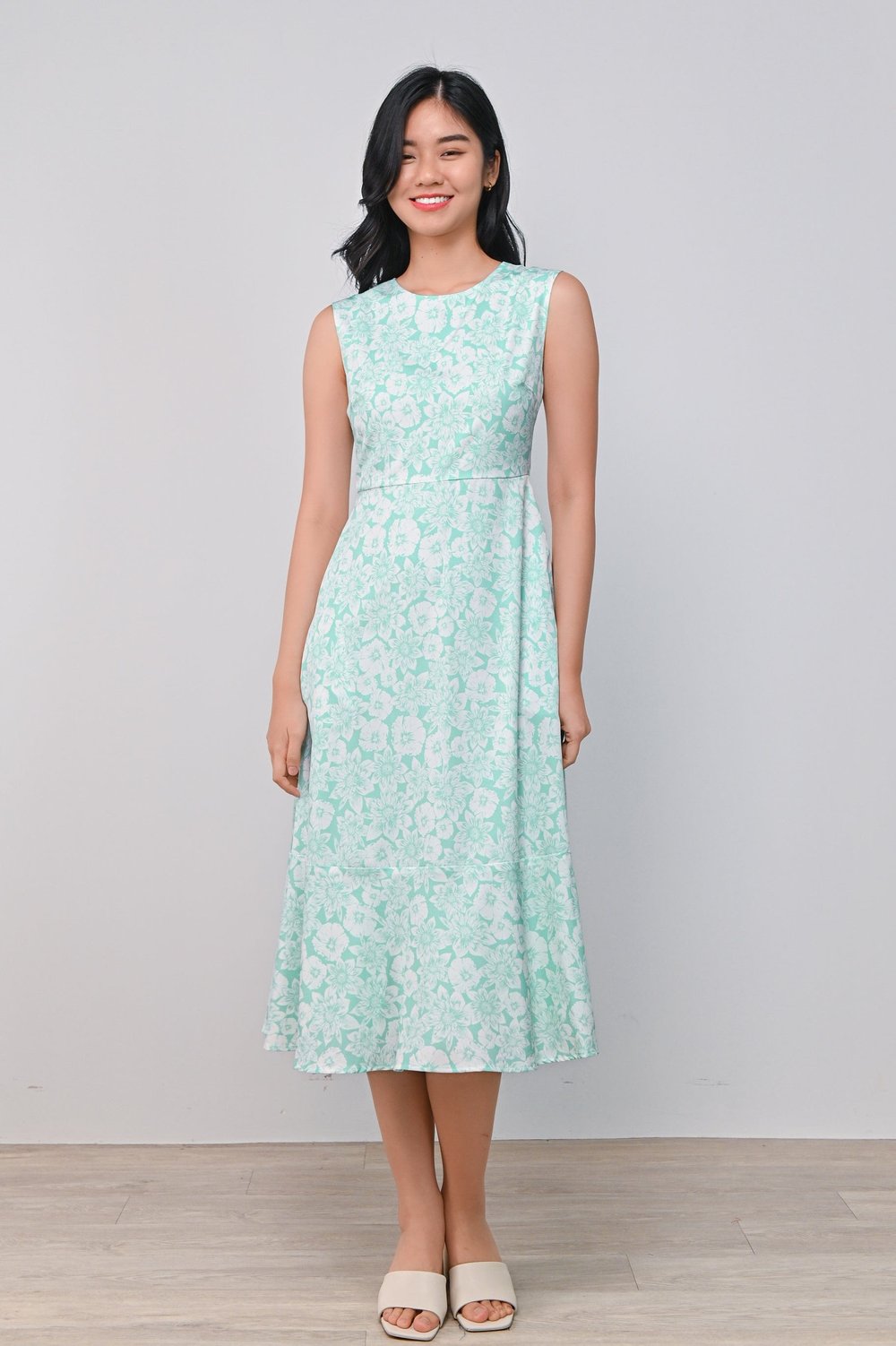 TIFFANY BLOOMS SLEEVELESS DRESS