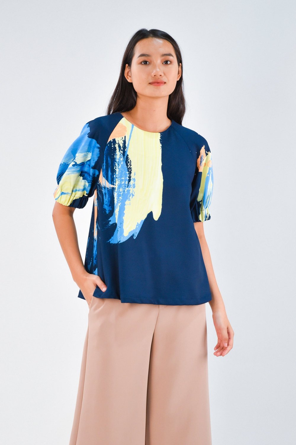 PAINT SLEEVED TOP IN NAVY