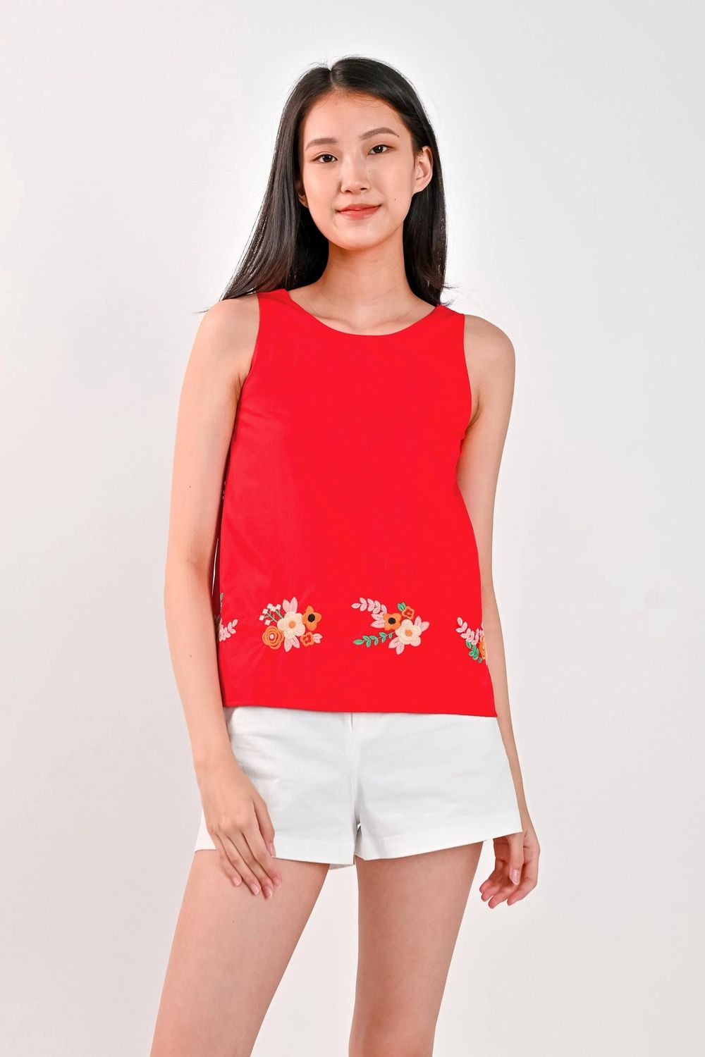 ROYA EMBROIDERY TOP IN RED