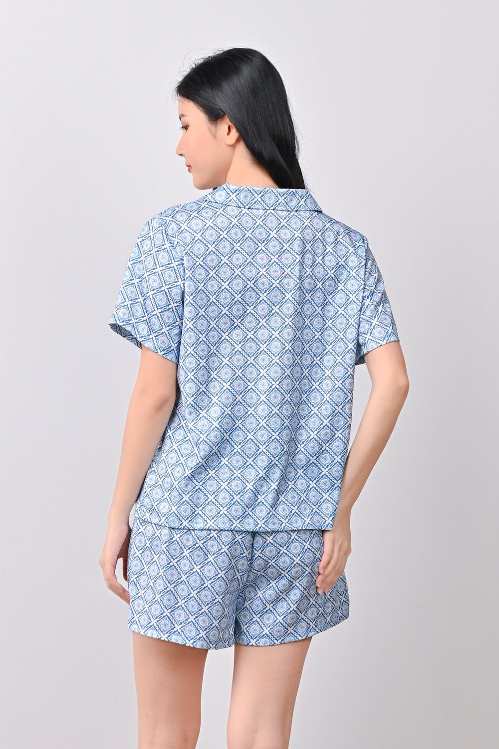 SANTORINI TILES LOUNGE SET